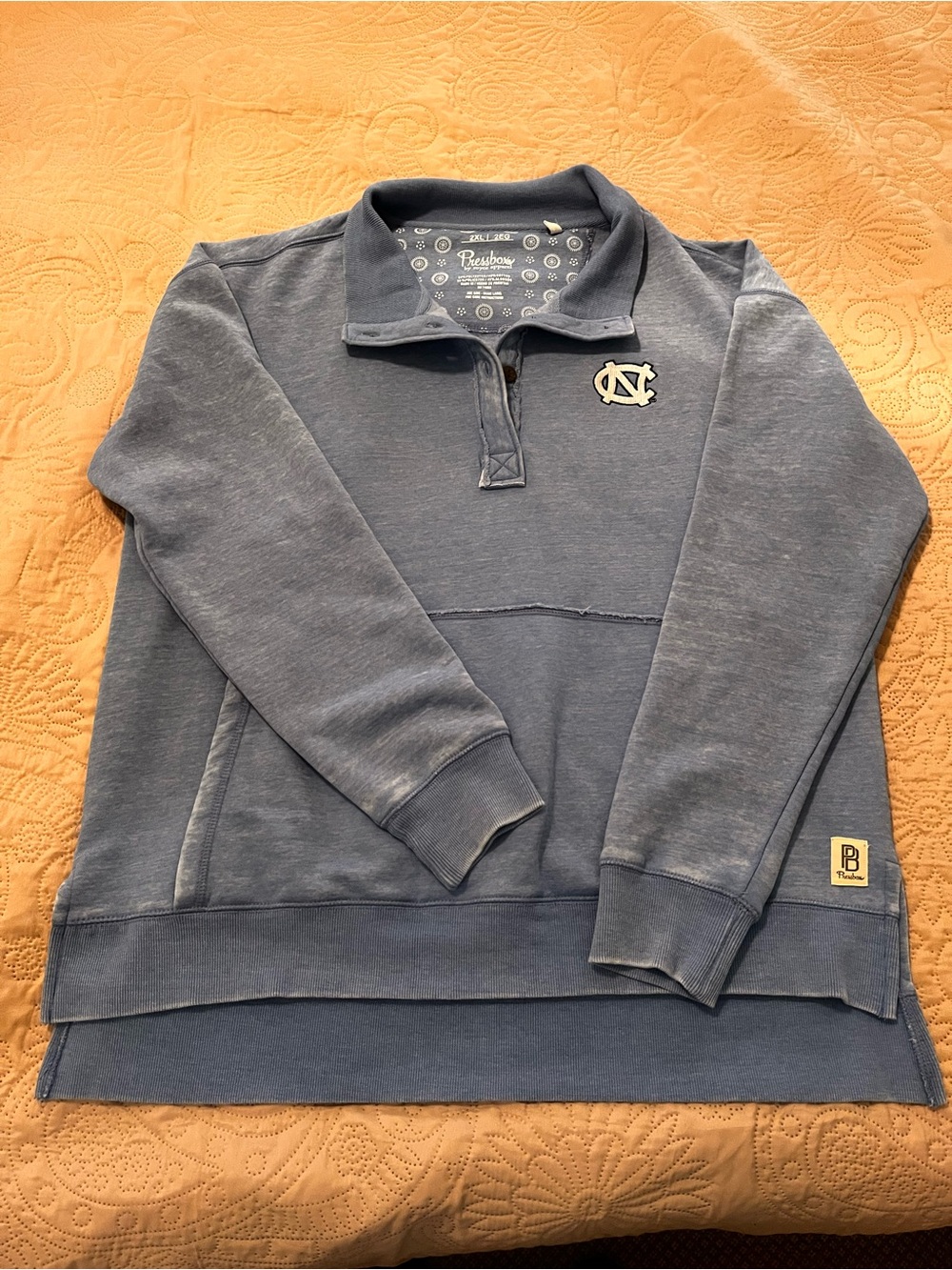 Men's UNC Carolina Pullover Quarter-Button Sweatshirt